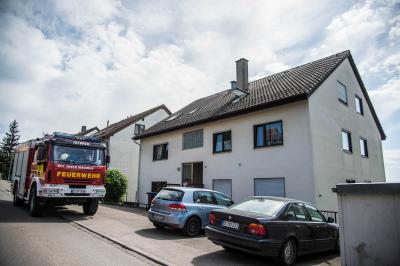 Altbach: Feuerwehr rettet Katze vom Dach